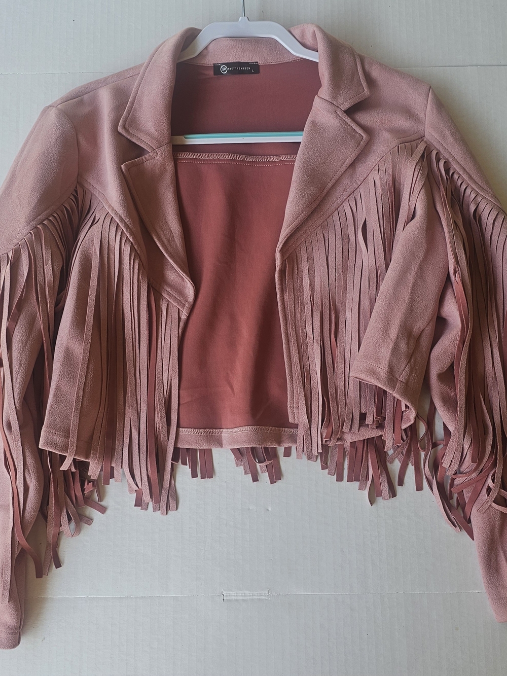 Fringed Cropped Faux Suede Jacket in Dusty Pink L